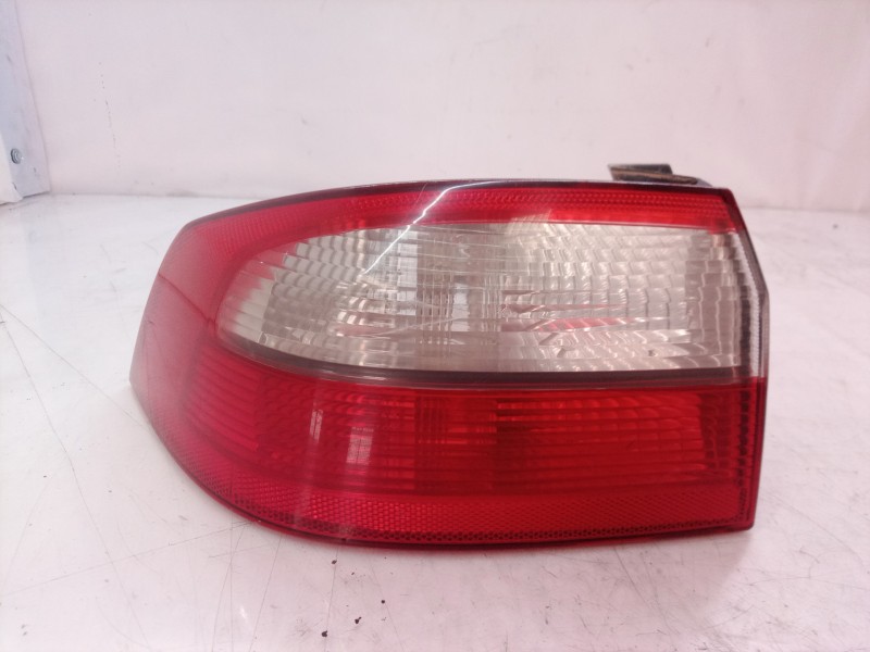 Recambio de piloto trasero izquierdo para renault laguna ii (bg0) authentique referencia OEM IAM   