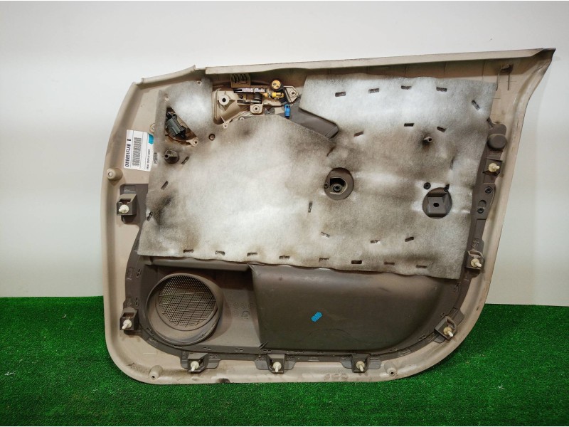 Recambio de panel de puerta del izq para chrysler pt cruiser (pt) 2.2 crd catwalk classic referencia OEM IAM 0WB651FLAB 0WB651FL