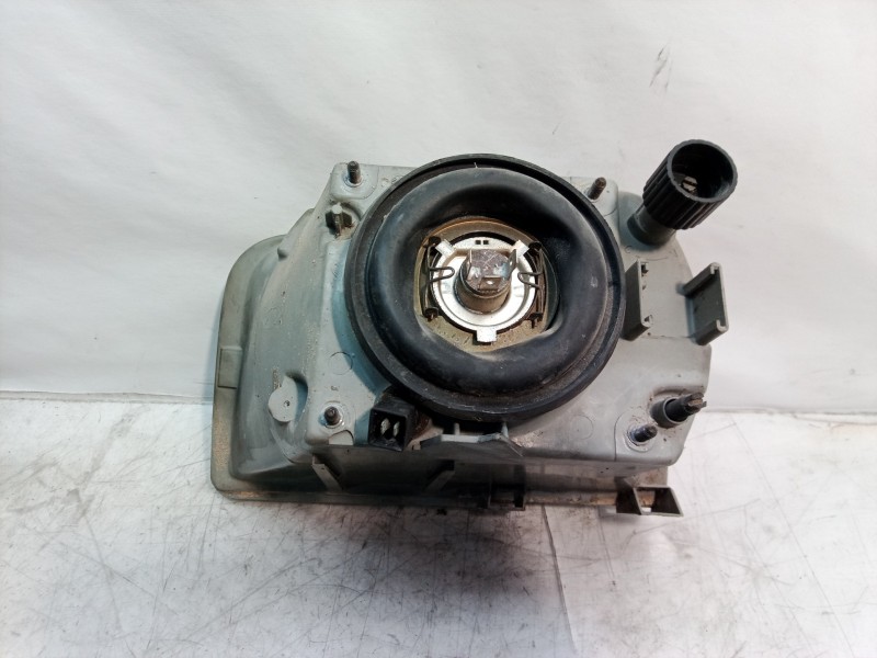 Recambio de faro derecho para renault 5 (b/c40) gts (b/c 403) referencia OEM IAM 7701030638 7701030638 7701030638