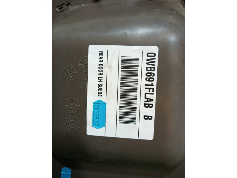 Recambio de panel de puerta tra izq para chrysler pt cruiser (pt) 2.2 crd catwalk classic referencia OEM IAM OWB691FLAB OWB691FL