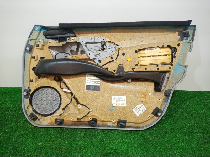 Recambio de panel de puerta del izq para mercedes-benz clase c (w203) berlina 180 (203.035) referencia OEM IAM A22072007707D44 A