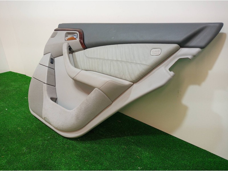 Recambio de panel de puerta tra der para mercedes-benz clase c (w203) berlina 180 (203.035) referencia OEM IAM A22073022707D44 A