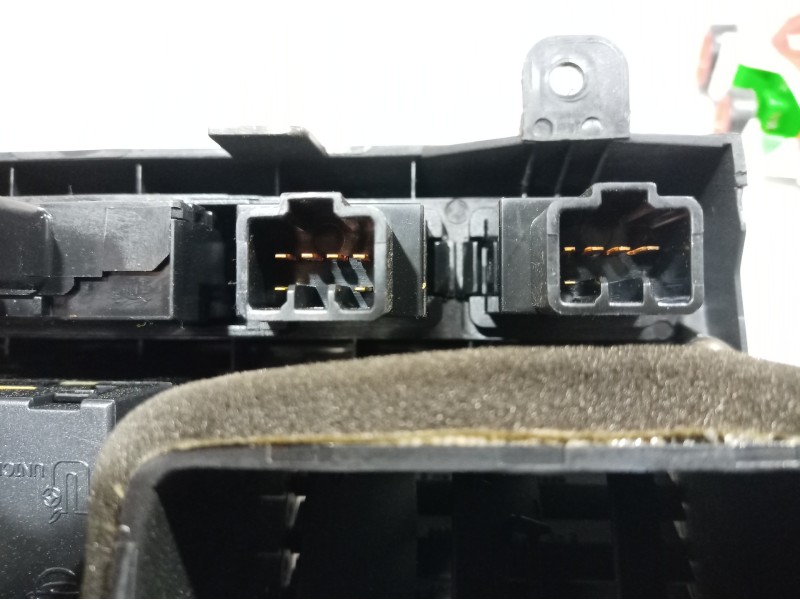 Recambio de varios para ssangyong rexton 270 xdi limited referencia OEM IAM 7652008000 7652008000 8111008010