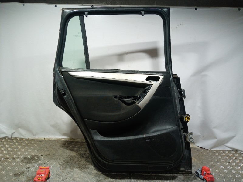 Recambio de puerta trasera izquierda para citroën c4 picasso business class referencia OEM IAM   
