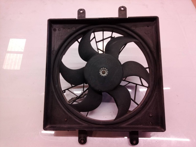 Recambio de electroventilador para hyundai pony (x2) 1.5 gls referencia OEM IAM 2538624001 2538624001 2538624001