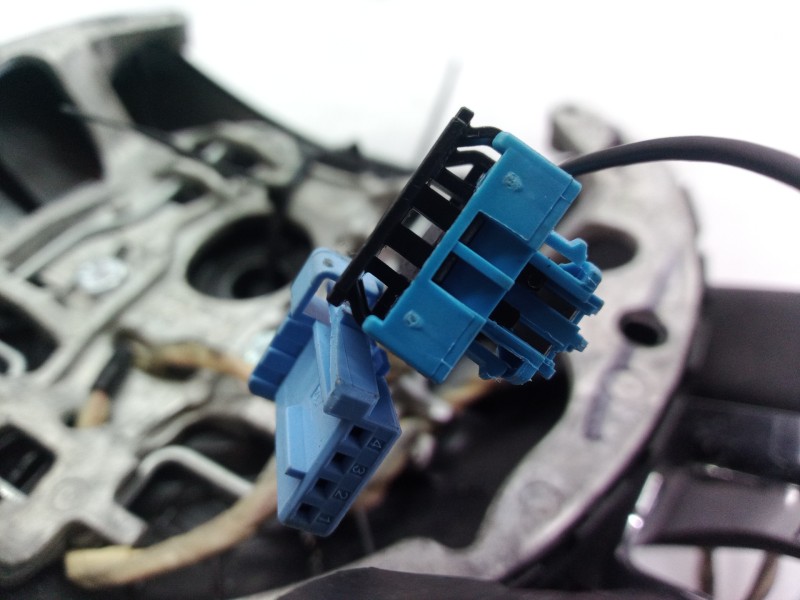 Recambio de volante para citroën c4 picasso business class referencia OEM IAM 6096636 6096636 6096636