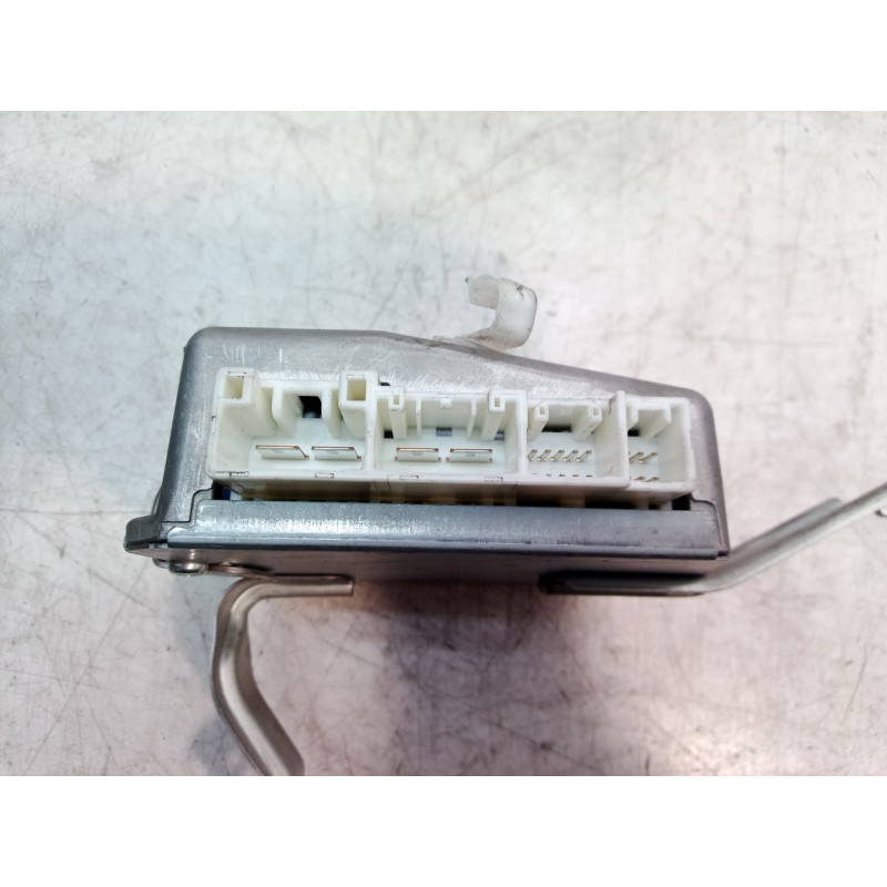 Recambio de modulo electronico para toyota corolla (e12) 1.4 d-4d luna compact referencia OEM IAM 8965002150 8965002150 89650021