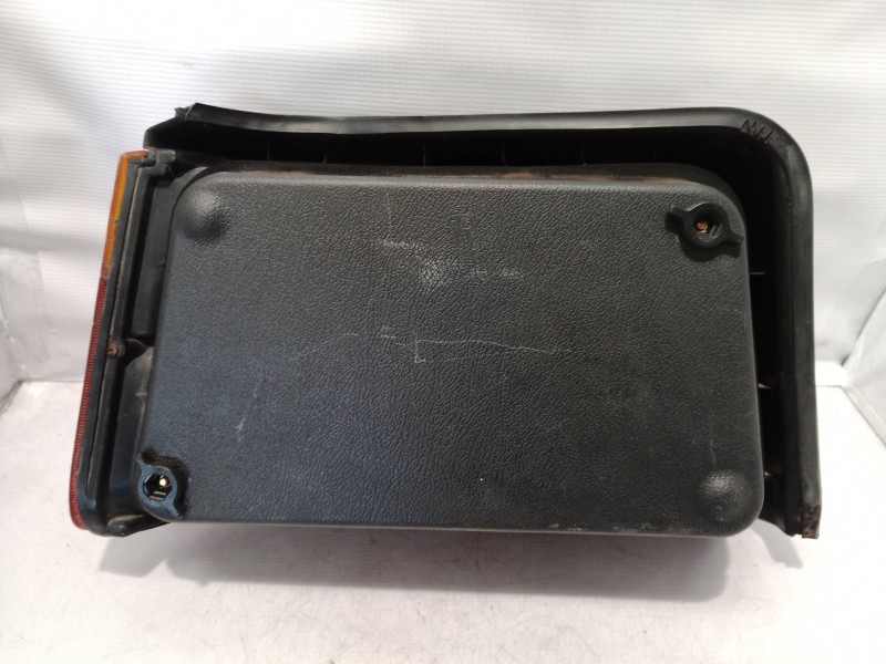 Recambio de piloto trasero derecho para hyundai pony (x2) 1.5 gls referencia OEM IAM   