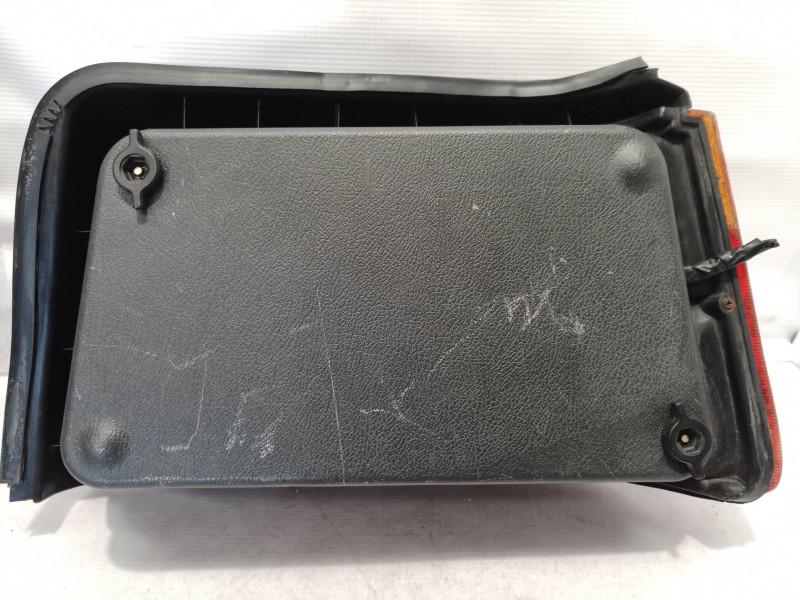 Recambio de piloto trasero izquierdo para hyundai pony (x2) 1.5 gls referencia OEM IAM   