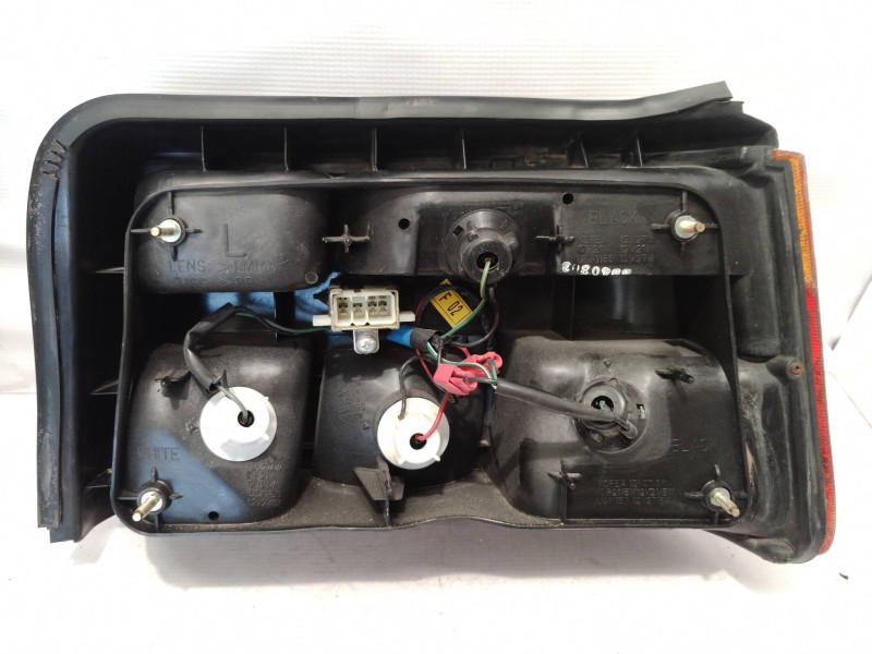 Recambio de piloto trasero izquierdo para hyundai pony (x2) 1.5 gls referencia OEM IAM   