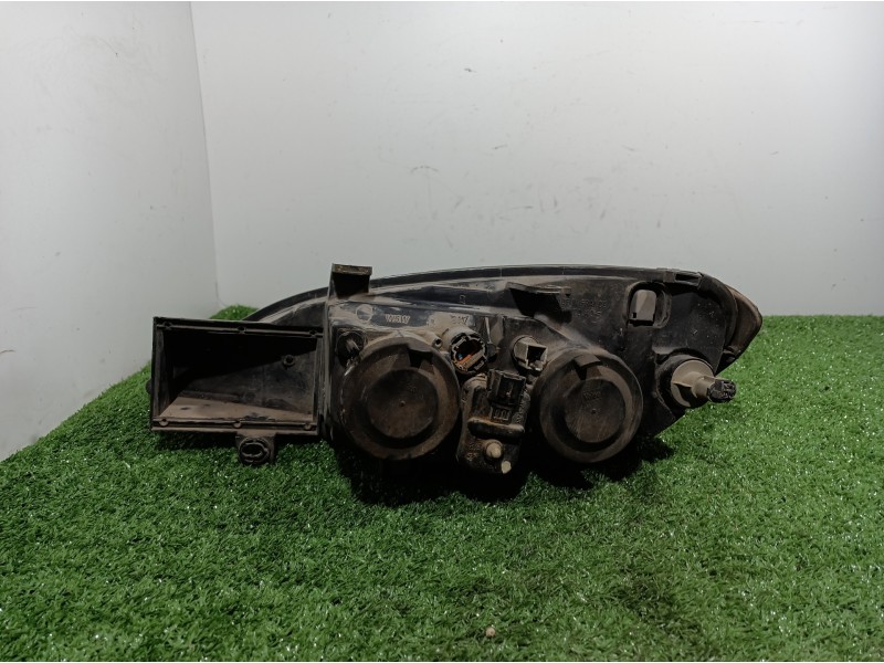 Recambio de faro derecho para nissan primera berlina (p11) 2.0 navigation referencia OEM IAM 89003045 89003045 260109F600