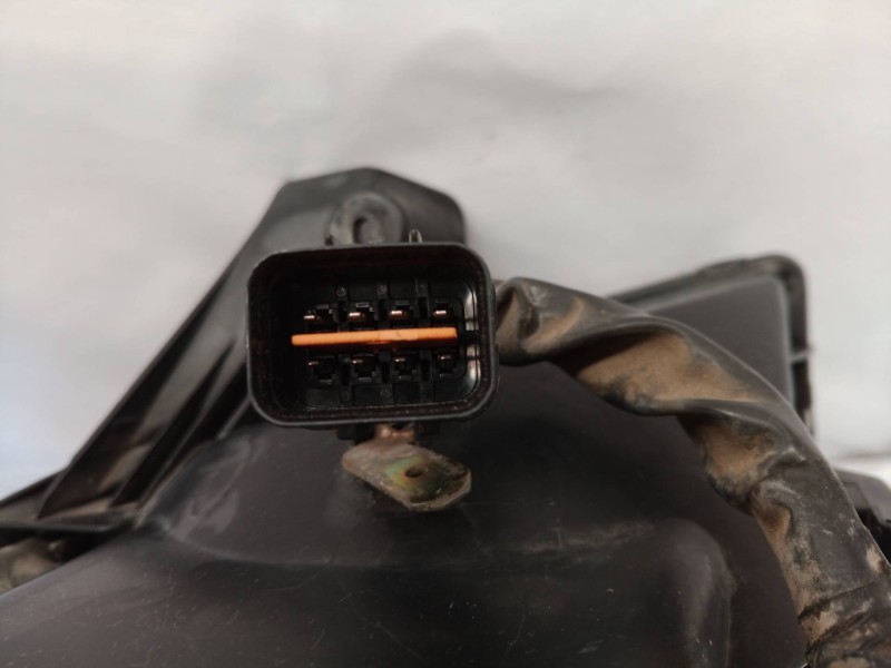 Recambio de faro izquierdo para kia picanto 1.1 ex referencia OEM IAM 92101070 92101070 92101070