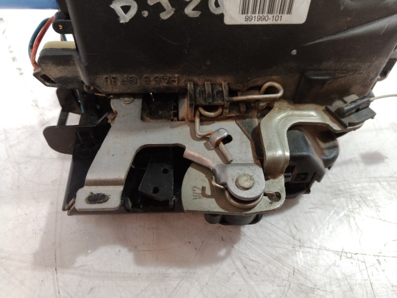 Recambio de cerradura puerta delantera izquierda para volkswagen polo (9n3) advance referencia OEM IAM 15AMC3B1837015AM 15AMC3B1