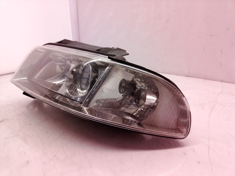Recambio de faro izquierdo para audi a4 berlina (b5) 1.9 tdi referencia OEM IAM 8D0941003AK 8D0941003 8D0941003