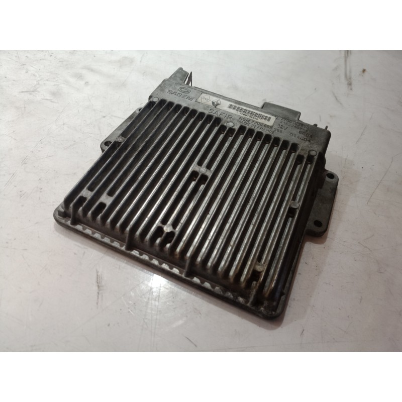 Recambio de centralita motor uce para renault clio i fase i+ii (b/c57) 1.2 alize referencia OEM IAM 7700102990 7700102990 770010