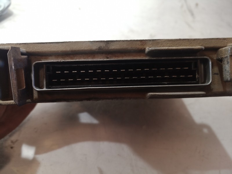 Recambio de centralita motor uce para renault clio i fase i+ii (b/c57) 1.2 alize referencia OEM IAM 7700102990 7700102990 770010