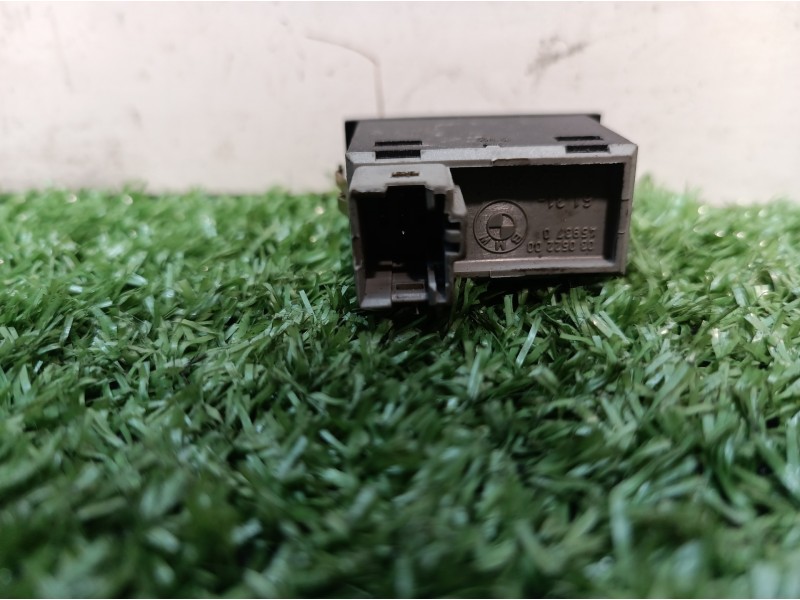 Recambio de interruptor para bmw serie 7 (e38) 730il referencia OEM IAM 8352253 8352253 8352253