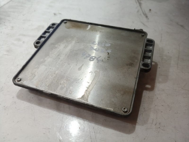 Recambio de centralita motor uce para renault clio i fase i+ii (b/c57) 1.2 alize referencia OEM IAM 7700102990 7700102990 770010