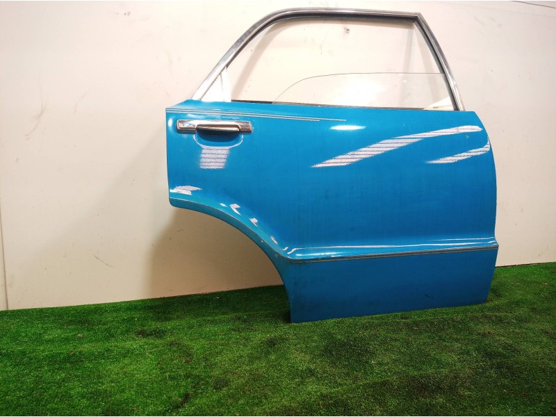 Recambio de puerta trasera derecha para ford taunus 1.3 referencia OEM IAM   