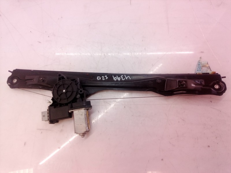 Recambio de elevalunas delantero izquierdo para fiat doblo cargo basis kasten referencia OEM IAM 51810880 51810880 51810880