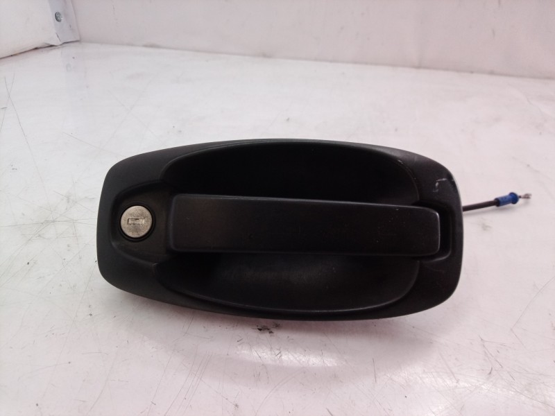 Recambio de maneta exterior delantera izquierda para fiat doblo cargo basis kasten referencia OEM IAM 0735507860  