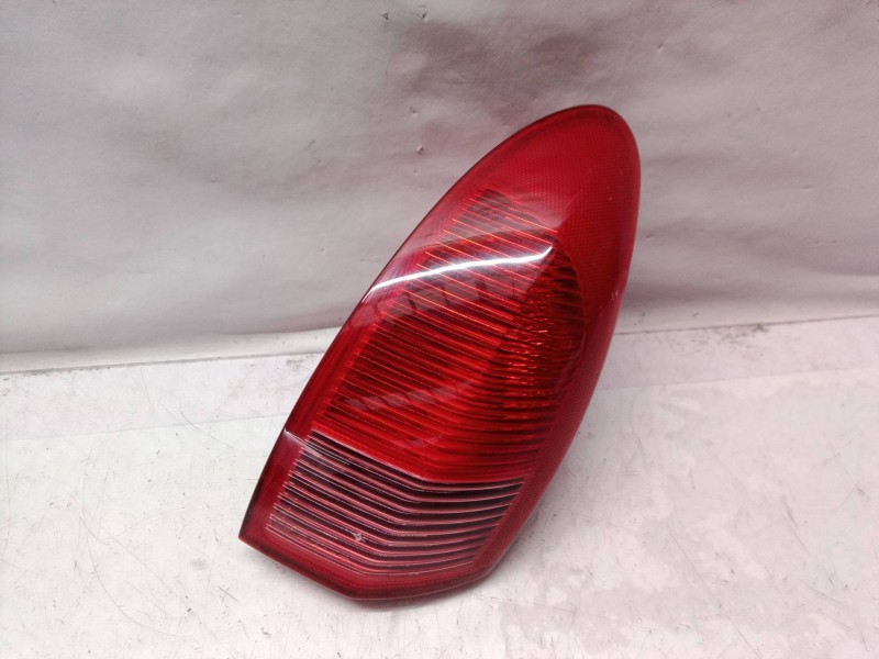 Recambio de piloto trasero izquierdo para alfa romeo 147 (190) 1.6 t.spark distinctive referencia OEM IAM   