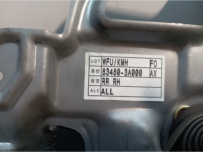 Recambio de elevalunas trasero derecho para hyundai trajet (fo) 2.0 gls referencia OEM IAM 834803A000 834803A000 834803A000