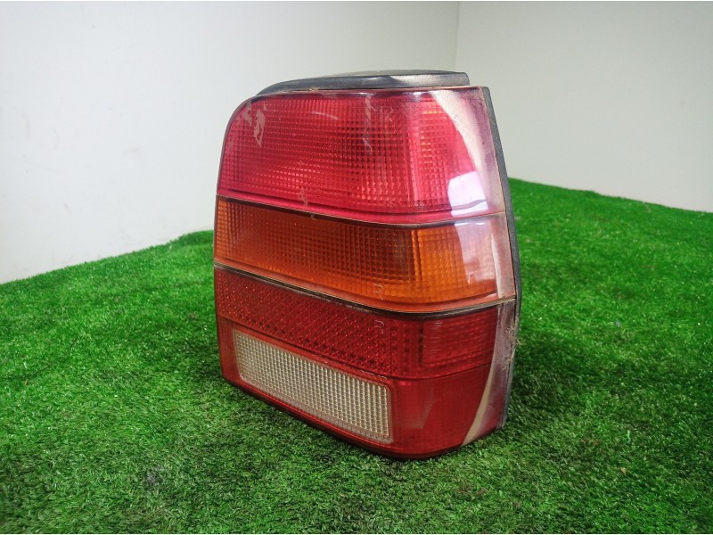 Recambio de piloto trasero derecho para volkswagen polo berlina (6n1) air referencia OEM IAM 9EL146370001 9EL146370001 9EL146370 Recambio de piloto trasero derecho para volkswagen polo berlina (6n1) air referencia OEM IAM 9EL146370001 9EL146370001 9EL146370