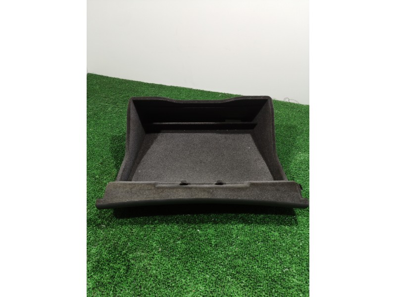 Recambio de guantera para volvo v40 familiar 1.9 d referencia OEM IAM 30801106 30801106 30801106