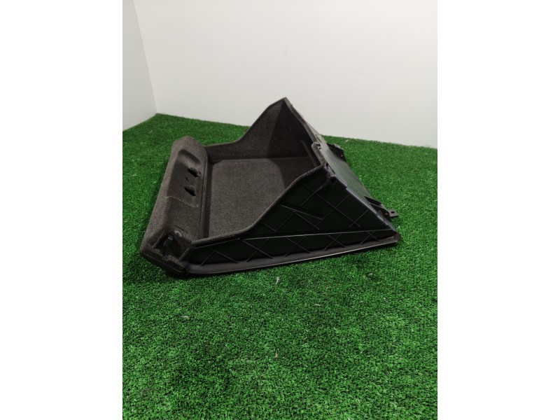 Recambio de guantera para volvo v40 familiar 1.9 d referencia OEM IAM 30801106 30801106 30801106