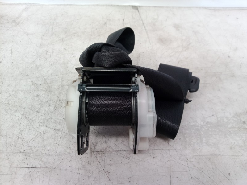 Recambio de cinturon seguridad trasero izquierdo para toyota corolla (e12) 1.4 d-4d luna compact referencia OEM IAM 501S96V1XD 5