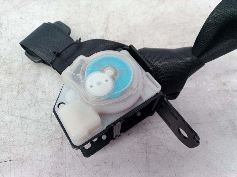 Recambio de cinturon seguridad trasero izquierdo para toyota corolla (e12) 1.4 d-4d luna compact referencia OEM IAM 501S96V1XD 5