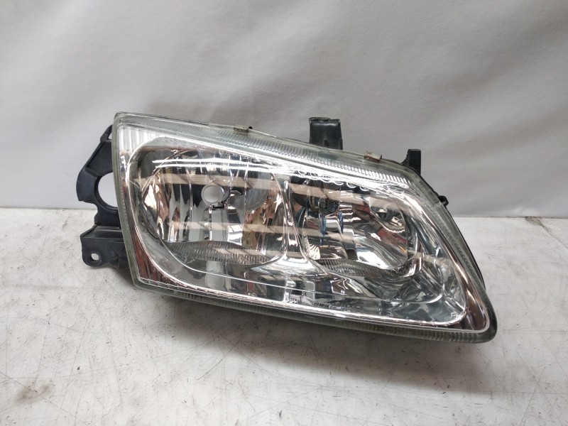 Recambio de faro derecho para nissan almera (n16/e) comfort referencia OEM IAM   