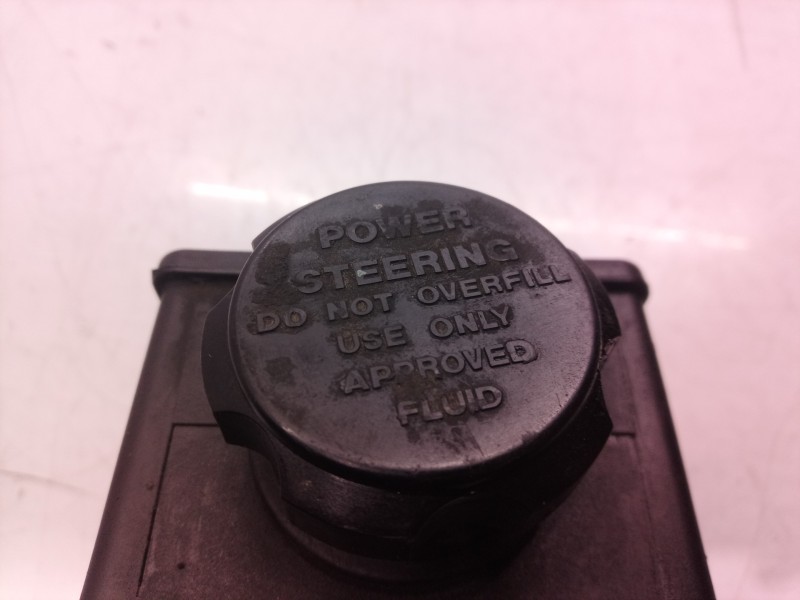 Recambio de bomba direccion para ssangyong kyron 200 xdi premium 4wd referencia OEM IAM NS5540647 NS5540647 NS5540647