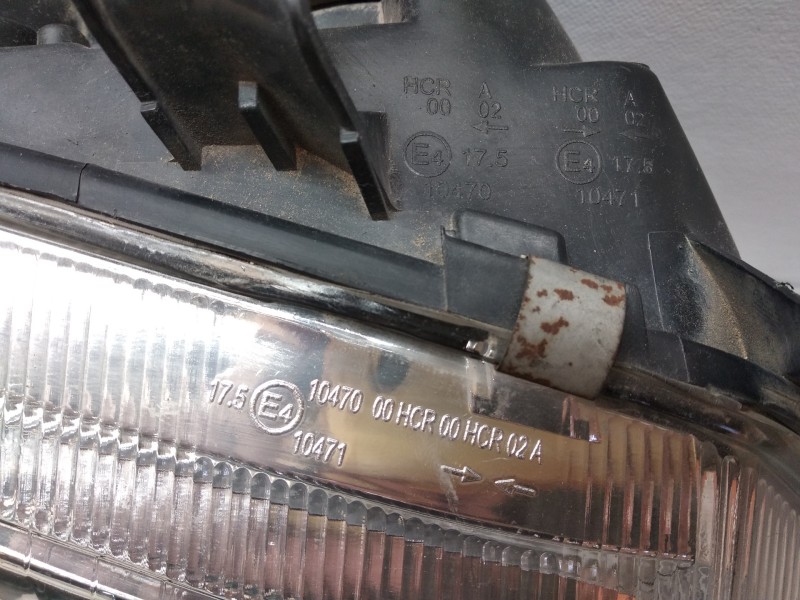 Recambio de faro derecho para nissan almera (n16/e) comfort referencia OEM IAM   