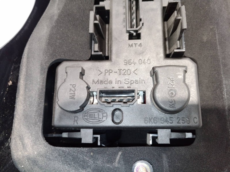 Recambio de piloto trasero derecho para seat ibiza (6k1) select referencia OEM IAM 6K6945258C 6K6945258C 6K6945258C