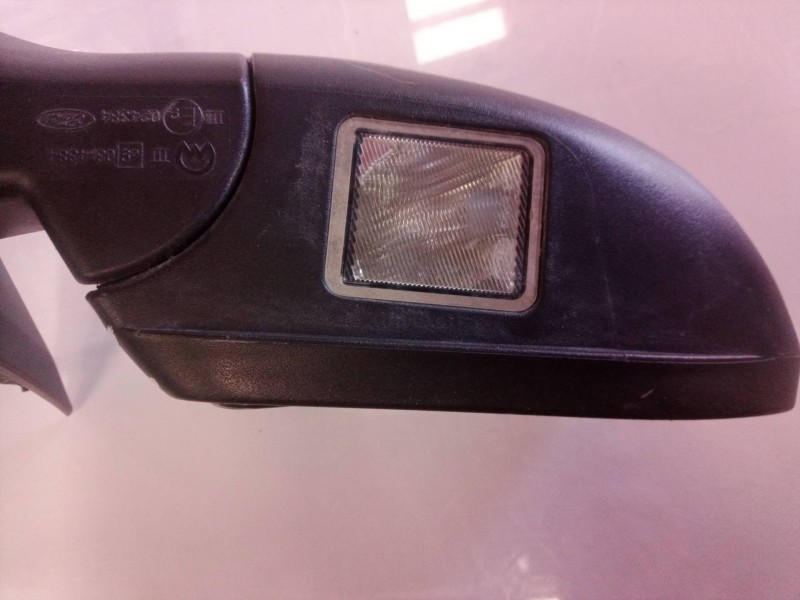 Recambio de retrovisor izquierdo para ford mondeo ber. (ca2) referencia OEM IAM E9084384 E9084384 E9084384