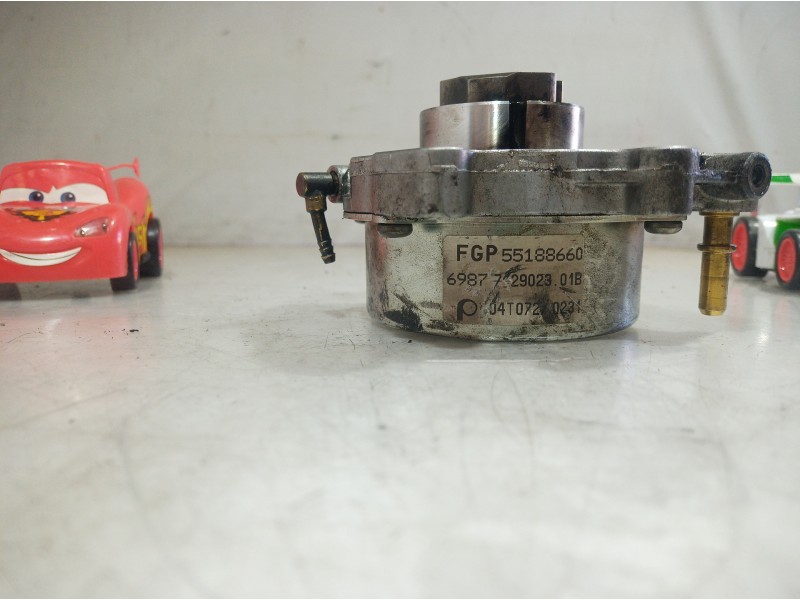 Recambio de depresor freno / bomba vacio para opel vectra c berlina referencia OEM IAM 698772902301B 698772902301B 698772902301