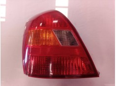 Recambio de piloto trasero izquierdo para hyundai elantra (xd) 1.6 gls (4-ptas.) referencia OEM IAM   