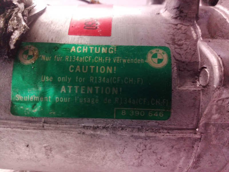 Recambio de compresor aire acondicionado para bmw serie 3 berlina (e46) 320d referencia OEM IAM 8390646 8390646 64528386650