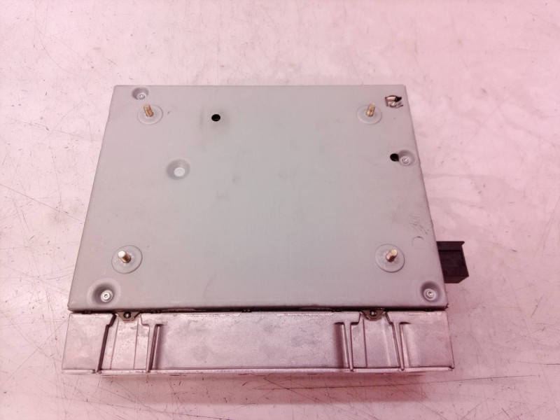 Recambio de modulo electronico para mercedes-benz clase cls (w219) 500 (219.375) referencia OEM IAM A2118701489 A2118701489 A211