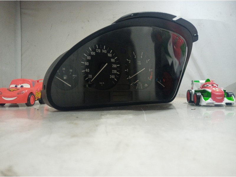 Recambio de cuadro instrumentos para bmw serie 5 berlina (e39) referencia OEM IAM 62118375895 62118375895 62118375895