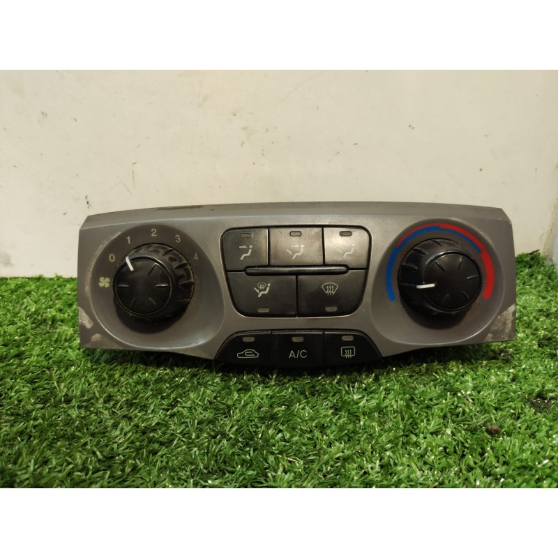 Recambio de mando calefaccion / aire acondicionado para hyundai trajet (fo) 2.0 gls referencia OEM IAM 972503AXXX 972503AXXX 972