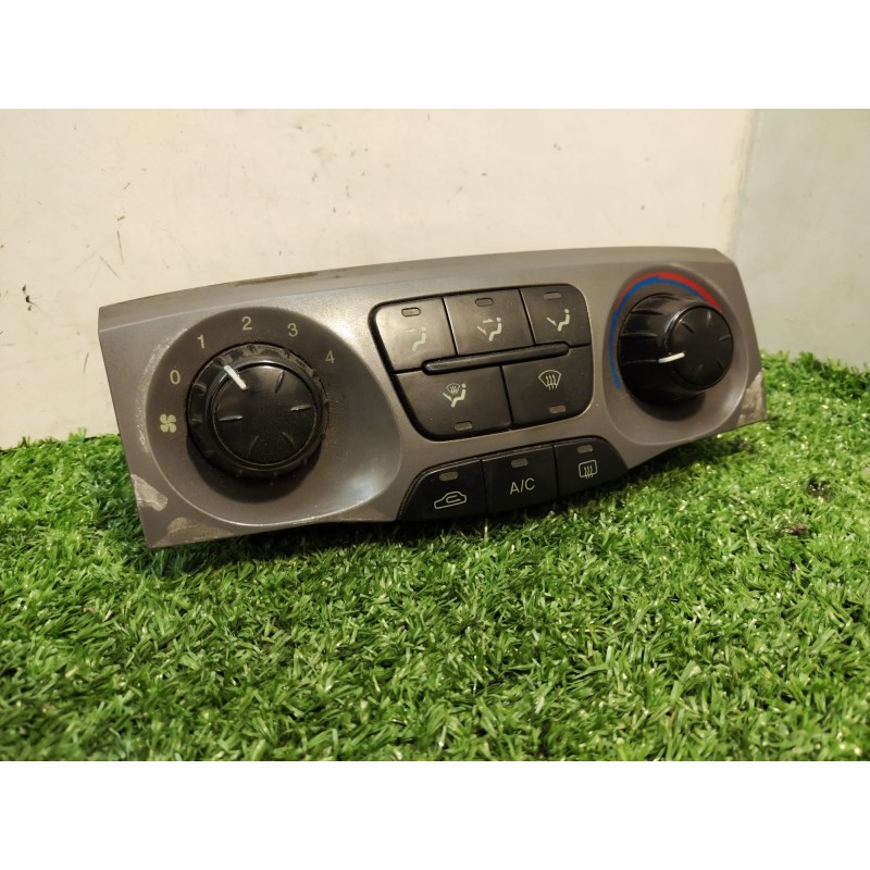 Recambio de mando calefaccion / aire acondicionado para hyundai trajet (fo) 2.0 gls referencia OEM IAM 972503AXXX 972503AXXX 972