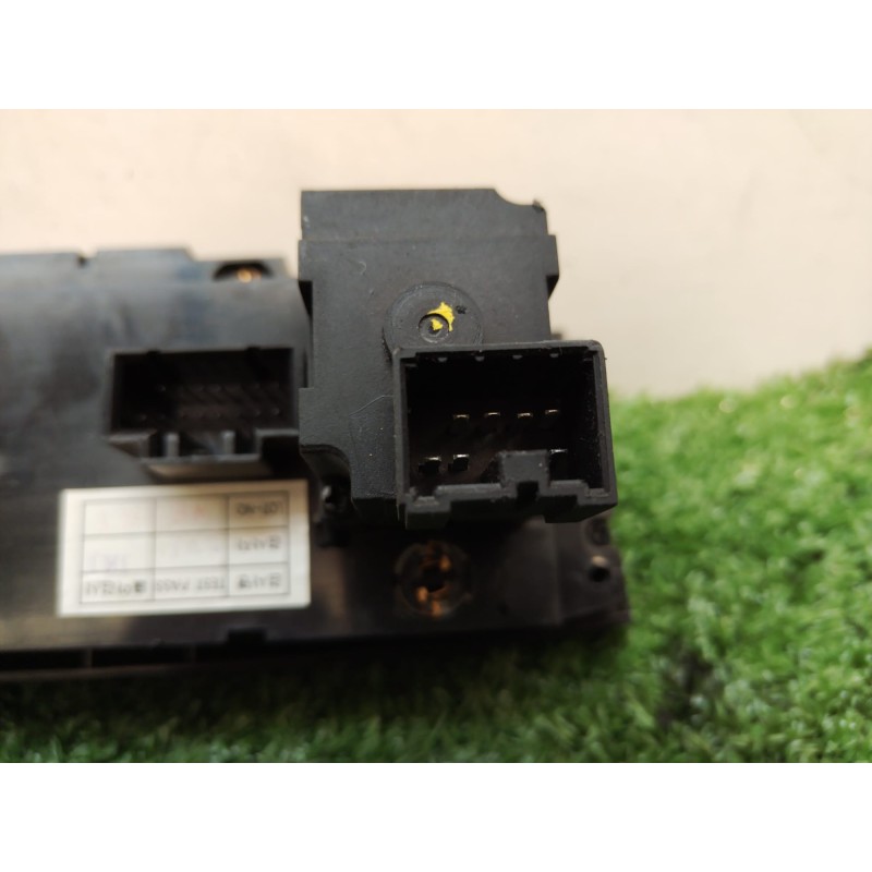 Recambio de mando calefaccion / aire acondicionado para hyundai trajet (fo) 2.0 gls referencia OEM IAM 972503AXXX 972503AXXX 972