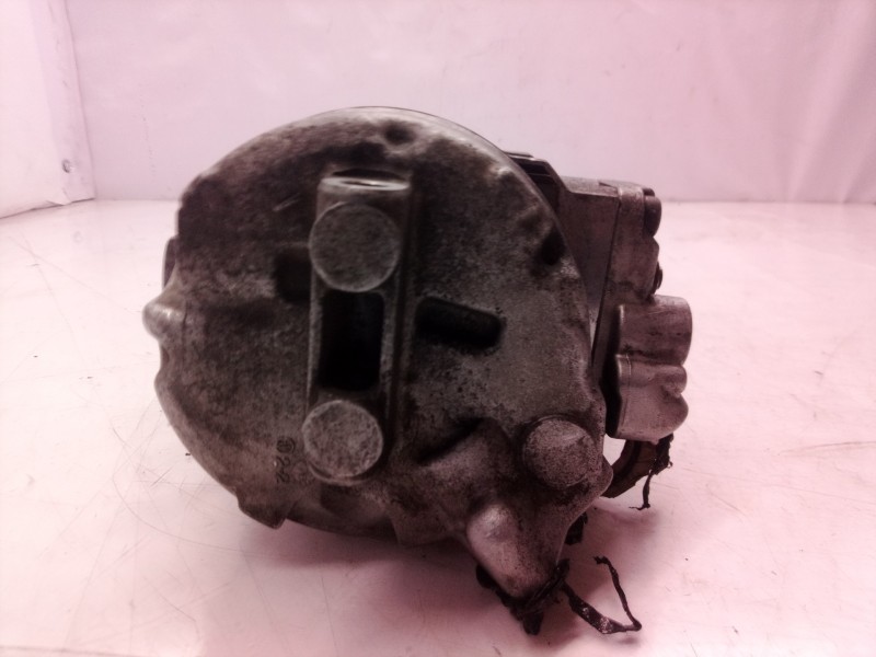 Recambio de compresor aire acondicionado para bmw serie 3 coupe (e46) 323 ci referencia OEM IAM 7SBU16C 7SBU16 4472208022