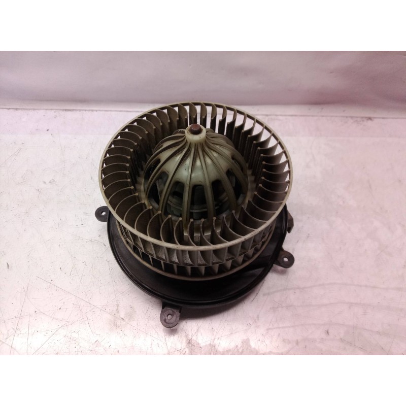 Recambio de motor calefaccion para mercedes-benz clase cls (w219) 500 (219.375) referencia OEM IAM A2308210251 A2308210251 A2308