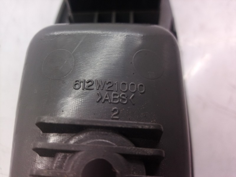 Recambio de mando elevalunas delantero izquierdo para daewoo nubira berlina cdx referencia OEM IAM 612W21000 612W21000 612W21000