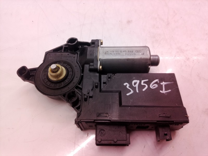 Recambio de motor elevalunas delantero izquierdo para peugeot 307 (s1) xt referencia OEM IAM 9634457580 9634457580 9634457580