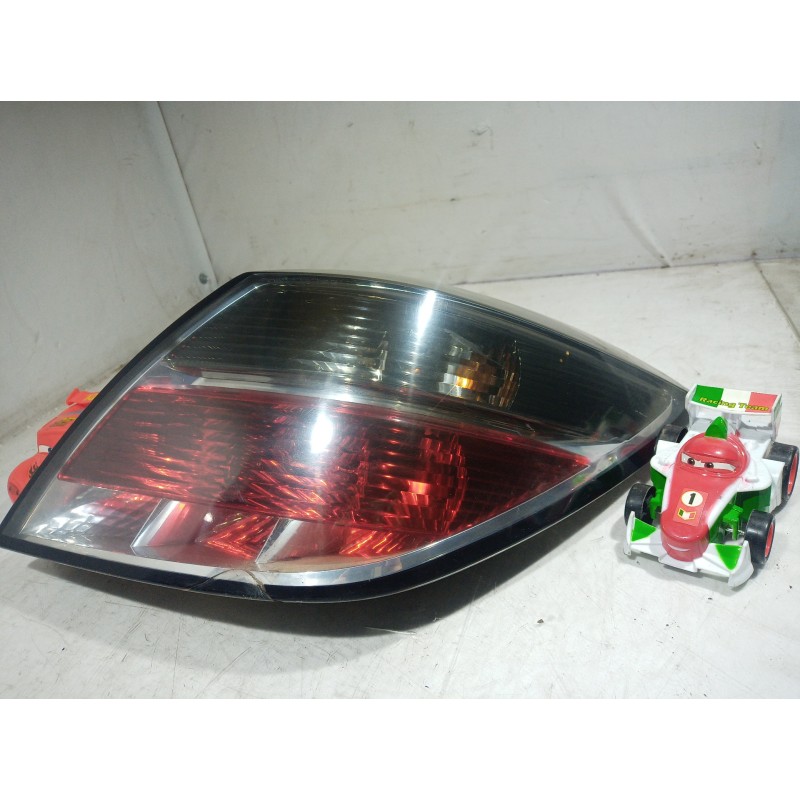 Recambio de piloto trasero derecho para opel astra gtc 1.7 16v cdti referencia OEM IAM 16142204 16142204 16142204